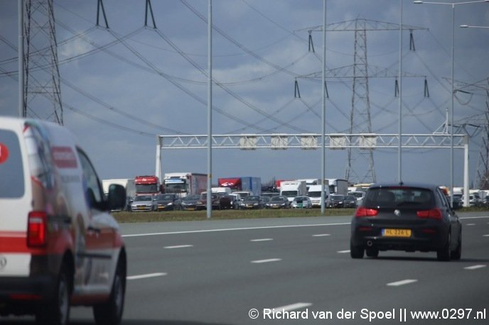 Lange file op de A2 richting Utrecht