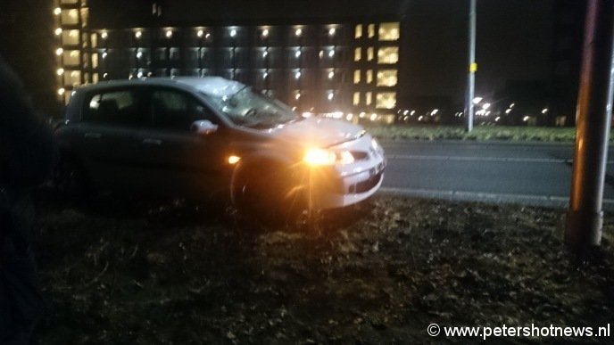 Auto na aanrijding met paard