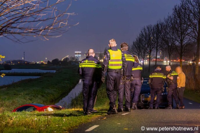 Brommobiel te water in Abcoude
