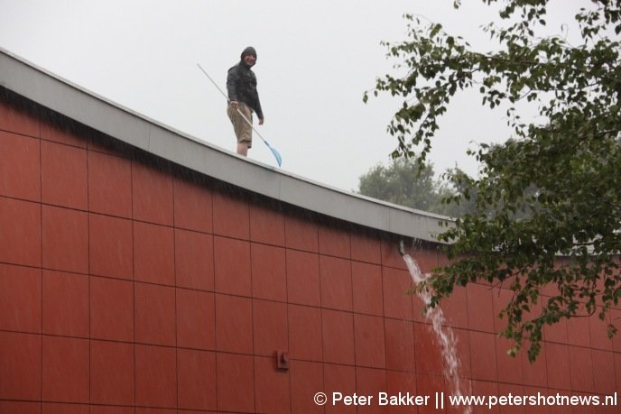 Het dak van Partycentrum de Meijert