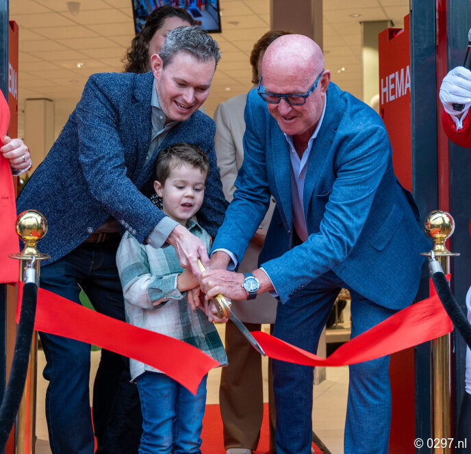 Verbouwde HEMA Mijdrecht feestelijk geopend