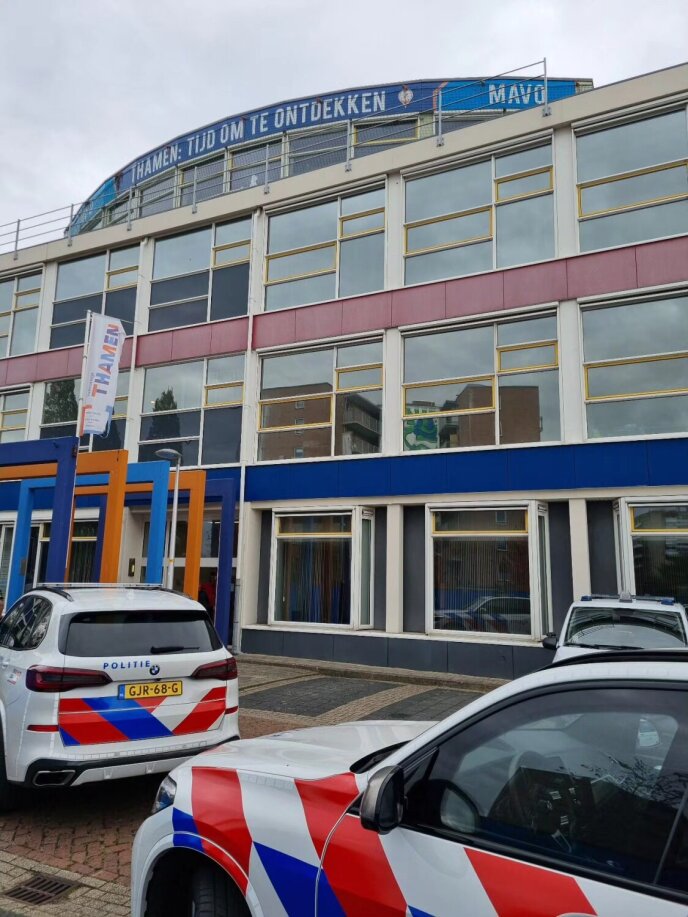 Geen paniek: terreuroefening op Thamen College