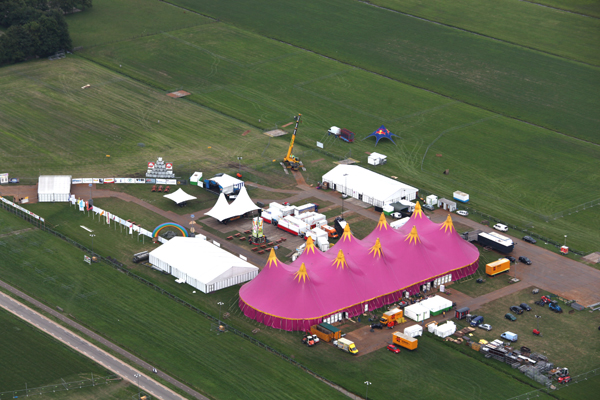 Luchtfoto AJOC Festival Peter Bakker